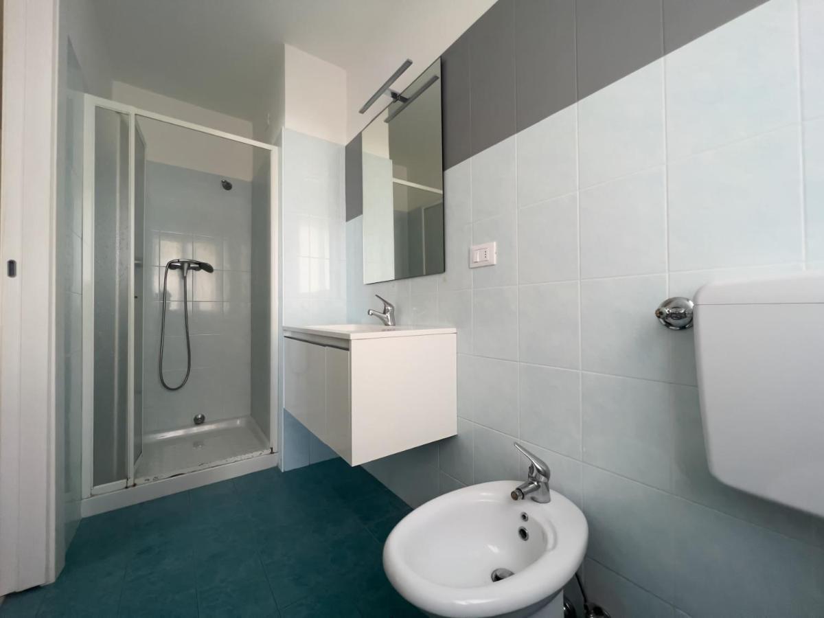 Appartamenti Diplomatic-Residence Fronte Mare-Piazza Torino-לידו די ג'סולו מראה חיצוני תמונה