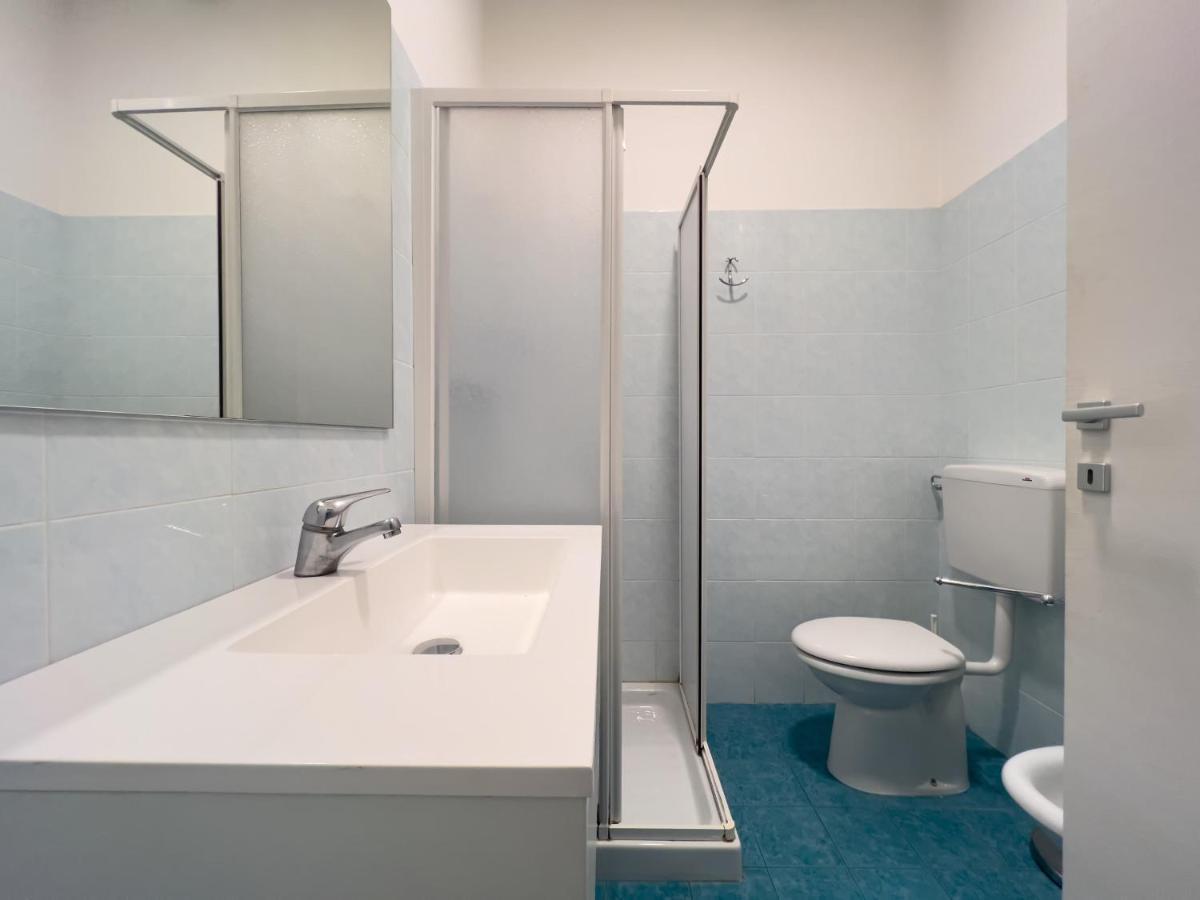 Appartamenti Diplomatic-Residence Fronte Mare-Piazza Torino-לידו די ג'סולו מראה חיצוני תמונה