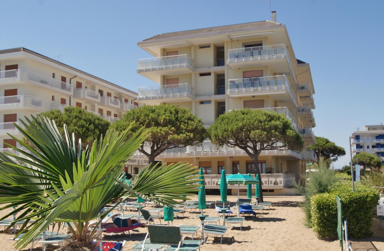 Appartamenti Diplomatic-Residence Fronte Mare-Piazza Torino-לידו די ג'סולו מראה חיצוני תמונה
