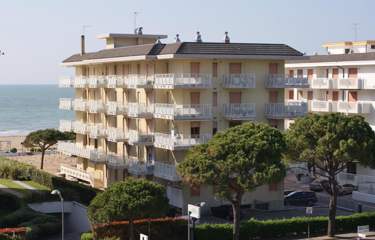 Appartamenti Diplomatic-Residence Fronte Mare-Piazza Torino-לידו די ג'סולו מראה חיצוני תמונה